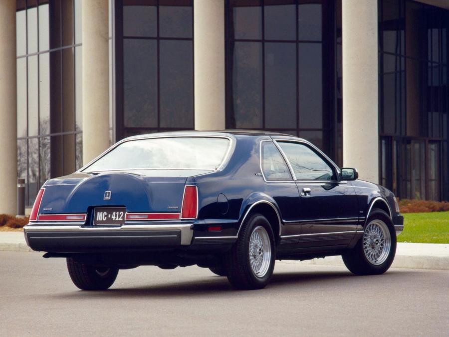 Lincoln Mark VII LSC 1984 года  (фото 9 из 9)